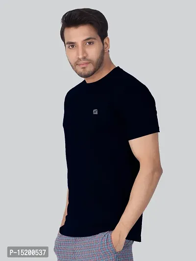 Reliable Black Cotton Blend Solid Round Neck Tees For Men-thumb3