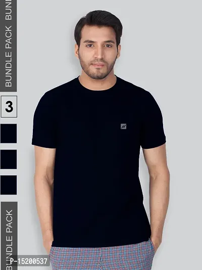 Reliable Black Cotton Blend Solid Round Neck Tees For Men-thumb0