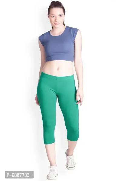 Lux Lyra Trendy Fancy Cotton Lycra Solid Mid-Rise Capris For Women