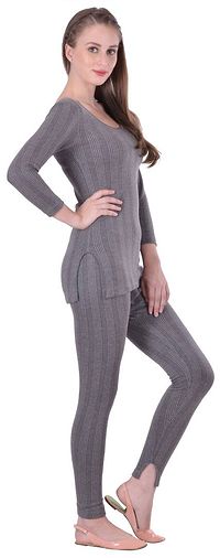 Stylish Fancy Lux Inferno Ladies 3/4 Long Thermal Top And Lower Set-thumb1