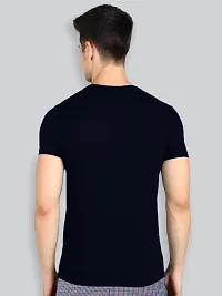 Reliable Black Cotton Blend Solid Round Neck Tees For Men-thumb1