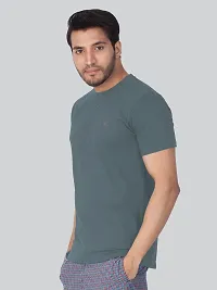 Reliable Grey Cotton Blend Solid Round Neck Tees For Men-thumb3