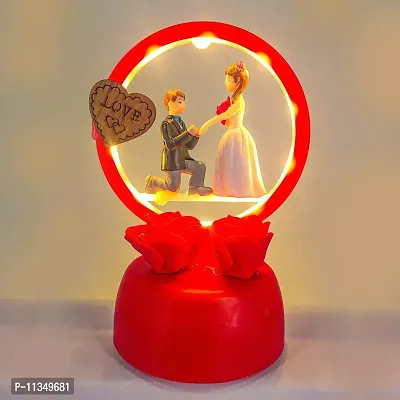 ELEGANT LIFESTYLE Love Couple Statue with Light for Home Decor I Gift Ideal Valentine Day, , Wedding Parties Gift, Loving Romantic Couple Bedroom Night Lamp & Decorative Showpiece - 14 cm