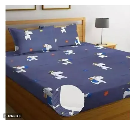 Comfortable Bedsheet with Two Pillow Covers