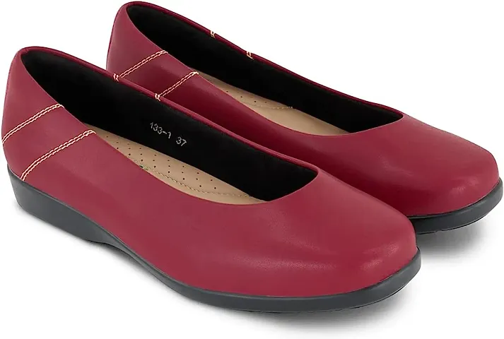 Elegant Rubber Self Design Fashion Flats For Women