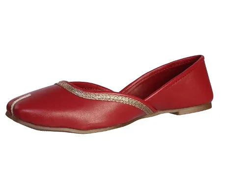 Stylish Maroon Synthetic Leather Solid Mojaris For Women