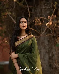 Beautiful Art Silk Green Jacquard  Saree with Blouse piece For Women-thumb2