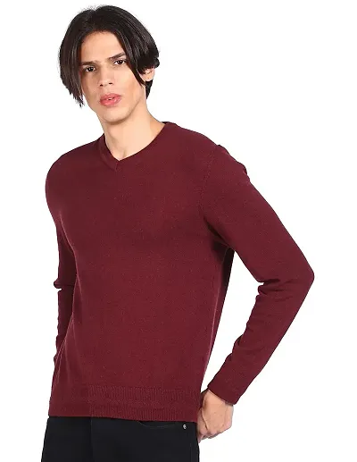 Men`s Fit Regular V-Neck Long Sleeve Winter Wear Woolen Sweater(Maroon)