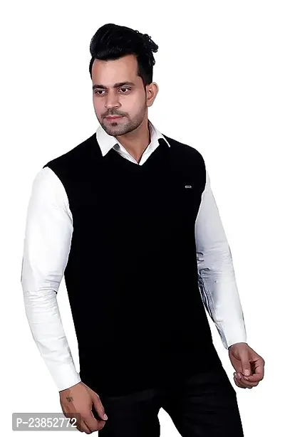 Men's Regular Fit Half Sleeve Plain Black V-Neck Sweater-thumb0