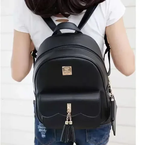 Elite Attractive Women Backpacks 15L