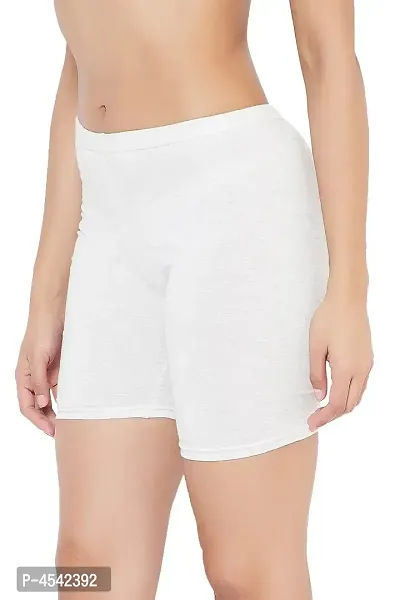 Beautiful White Cotton Solid Briefs For Women-thumb2