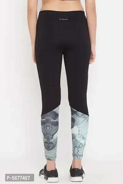 Buy Silvertraq Silvertraq Women Abstract Printed Ankle Length Leggings at  Redfynd