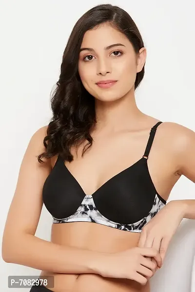 Clovia Padded Non-Wired Full Cup T-shirt Bra in Black