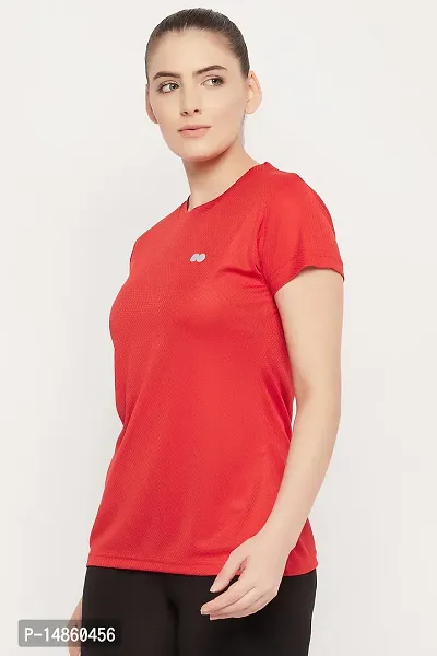 Comfort Fit Active T-shirt in Red-thumb3