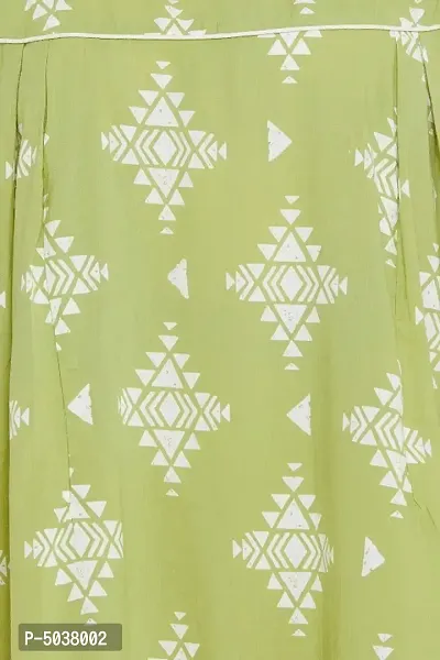 Stylish Green Cotton Geometric Print Maternity Nighty For Women-thumb5