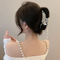 THE GLAM NIYATI Fashion Shiny Crystal Leaves Barrettes for Women Summer Metal Butterfly Shark Hairpin Female Cute Large Claw Hair Clip-thumb2