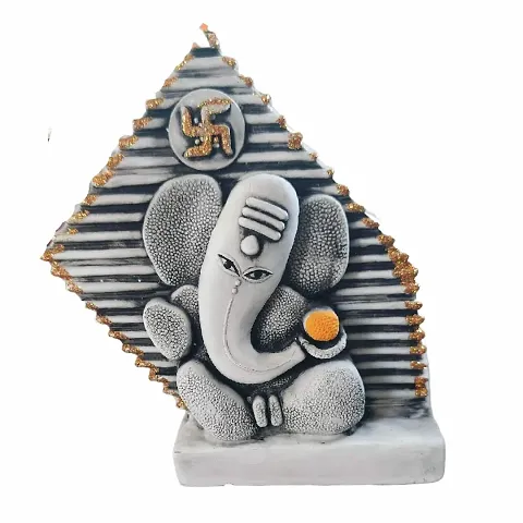 Handicraft Eco Friendly Maratha Pagdi Ganesha Statue Colorful Indian God Sculpture Figurine Home Decor Mithi Ganesh Religious Water Soluble Clay Idol (Kachi Mitti).