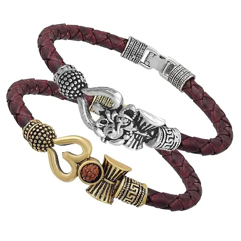 Trendy bracelets 