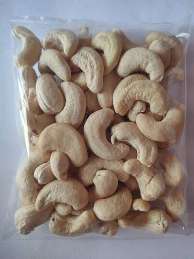 AndraMart  Cashew Nuts 250g