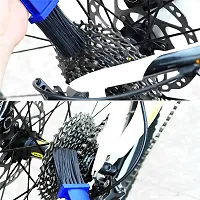 Effortless Chain Care: Premium Bike Chain Cleaning Brush - Deep Clean  Protect Your Drivetrain-thumb3
