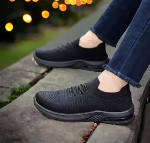 Comfortable Sports Shoes For Women 