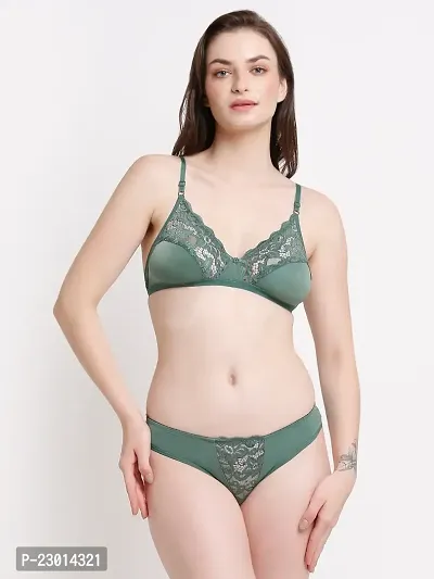 Womens Green Non-Padded Lace Bra and G-String Set