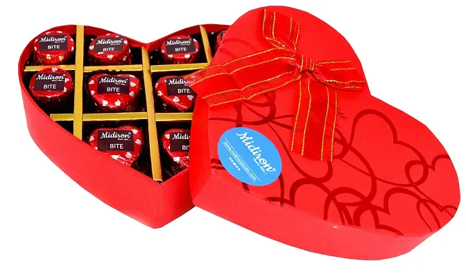 Midiron Love Gift, Chocolate Box with Love Card, and Beautiful Red Rose Gift  for Girlfriend, Wife, Boyfriend, Husband and Someone Special, Valentine's  Day, Birthday, Anniversary Paper Gift Box Price in India 