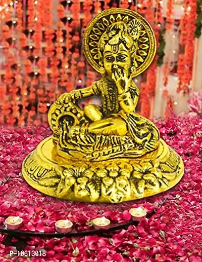 ME & YOU God Krishna Statue, Gold Plated Showpiece, Ideal Gift for Diwali, House Warning, Corporate, Office (8.5 cm)