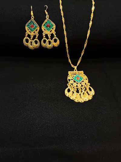 Stylish Golden Metal  Jewellery Set For Women