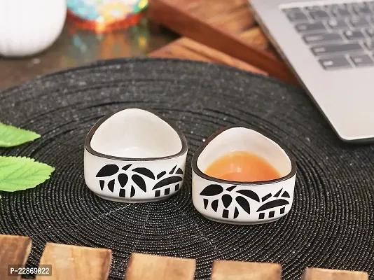 Lyallpur Stores Ceramic Chutney Bowl Set, Triangle Shape - Small Size (Pack Of 2, Black And White Color) Ceramic Chatni Katori Serving For Kitchen And Dining. Sauce Bowl Pickle Serving Bowl For Home.-thumb0
