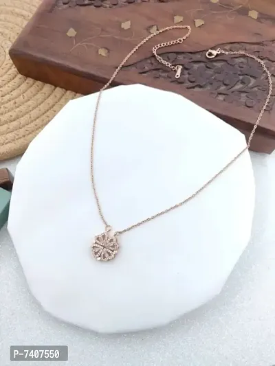 Simple Light Luxury Stainless Steel Jewellery Magnetic Two-Wear Clavicle Chain Diamond Love Four-Leaf Clover Necklace