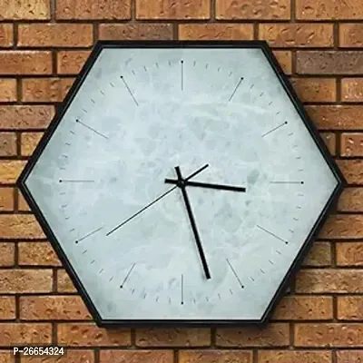 Designer Plastic Analog Wall Clock