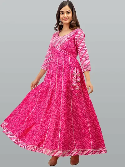 OMASK Women Cotton Printed Flared Pink Lahariya Kurta