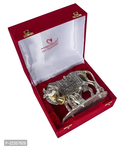 International Gift Silver -Plated Kamdhenu Cow With Calf Statue With Luxury Velvet Box, 6.5 X 20 X 14 Cm-thumb4