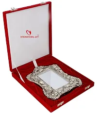 International Gift Silver Aluminum Photo Frame With Beautiful Gift Box Packing And With Carry Bag, 14 Cm-thumb1