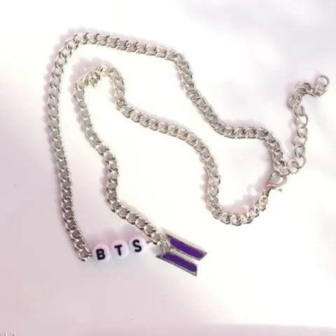 Rv Yuwon Kpop BTS Logo Chain Necklace