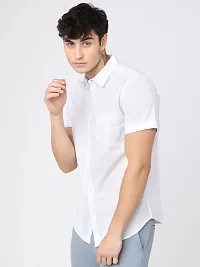 Stylish White Cotton Blend Solid Regular Fit Casual Shirt For Men-thumb2