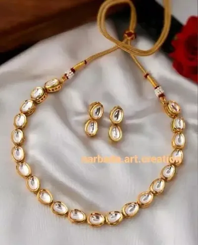 Stylish Alloy Necklace With Earrings Jewellery Set For Women