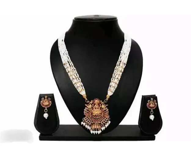 Stylish Alloy Jewellery Sets For Women