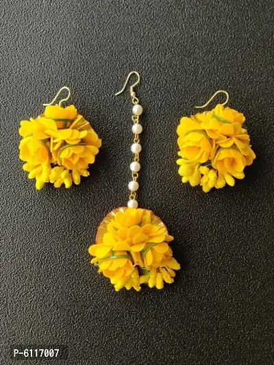 Trendy Complete Flower Jewellery Set For Haldi, Mehndi, Baby Shower