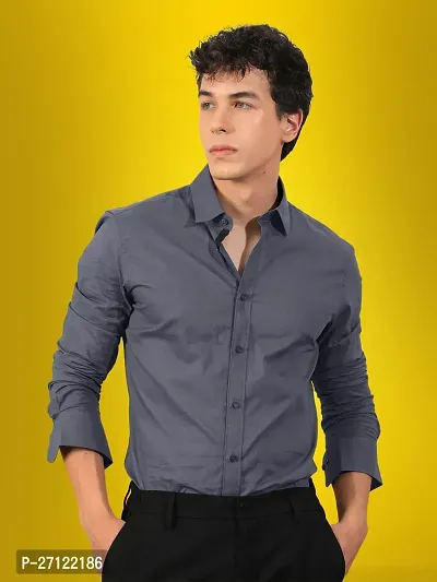Stylish Grey Cotton Solid Casual Shirt For Men