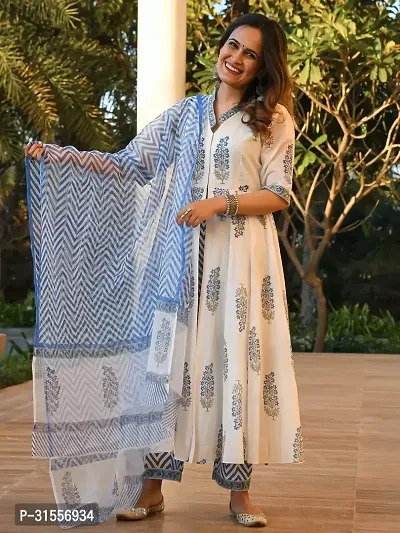 Elegant White Printed A-Line Kurta, Bottom and Dupatta SetFor Women-thumb3