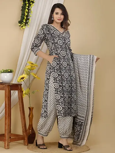 Stylish Viscose Rayon Printed Kurta Bottom Dupatta Set