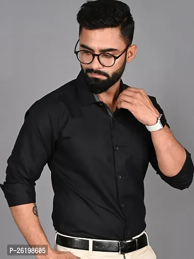 Stylish Black Cotton Solid Regular Fit Shirts For Men