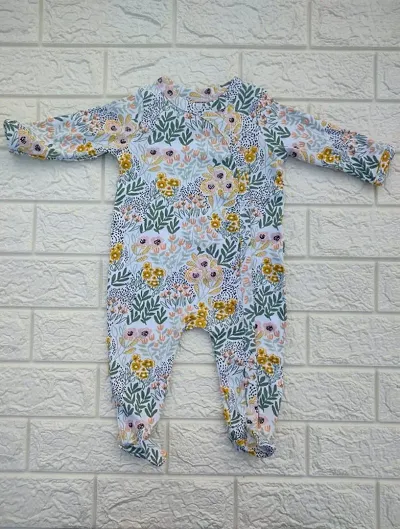 Trendy New born and Baby Jumpsuits