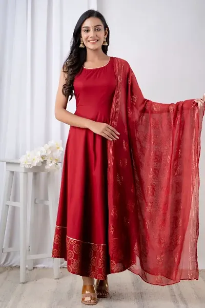 Rayon Sleeveless Anarkali Kurta With Dupatta