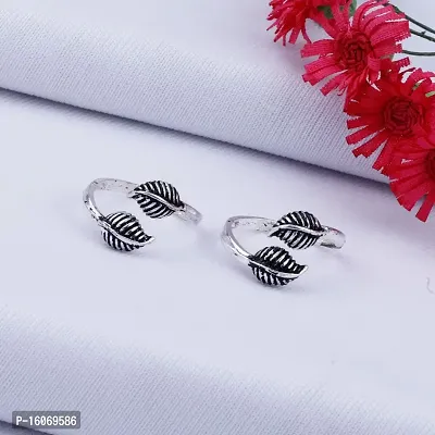 Women Traditional Silver Oxidized Toe Rings Set Bichiya for women-thumb2