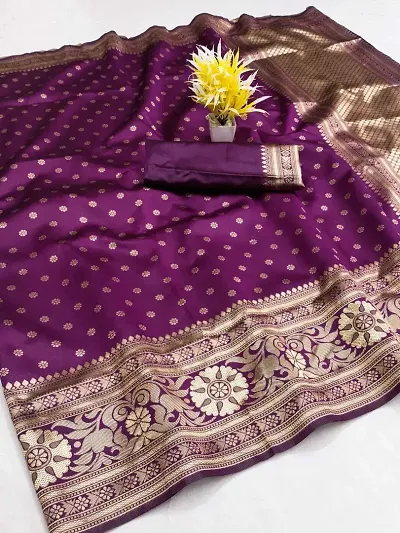 Stylish Silk Blend Zari Saree With Blouse Piece For Women