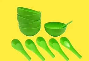 Plastic Soup Bowl Round Shape Soup Bowls Set 6 Bowl and 6 Spoon Disposable (Pack of 12, Green)Plastic Soup Bowl Round Shape Soup Bowls Set 6 Bowl and 6 Spoon Disposable (Pack of 12, Green)-thumb2