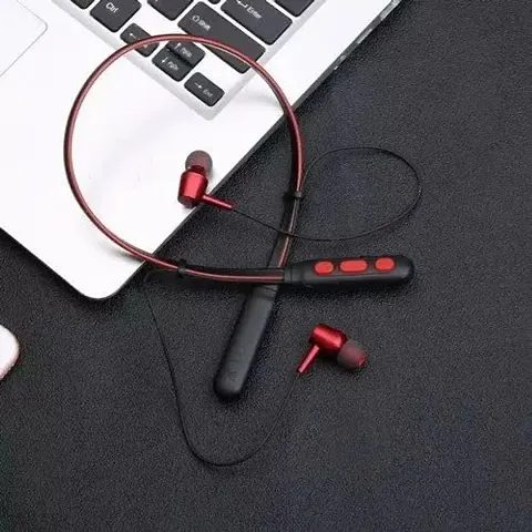 Classy Wireless Bluetooth Neck Band